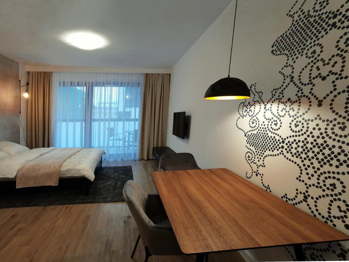 Come&Stay Apartments Wola Varsó Kültér fotó